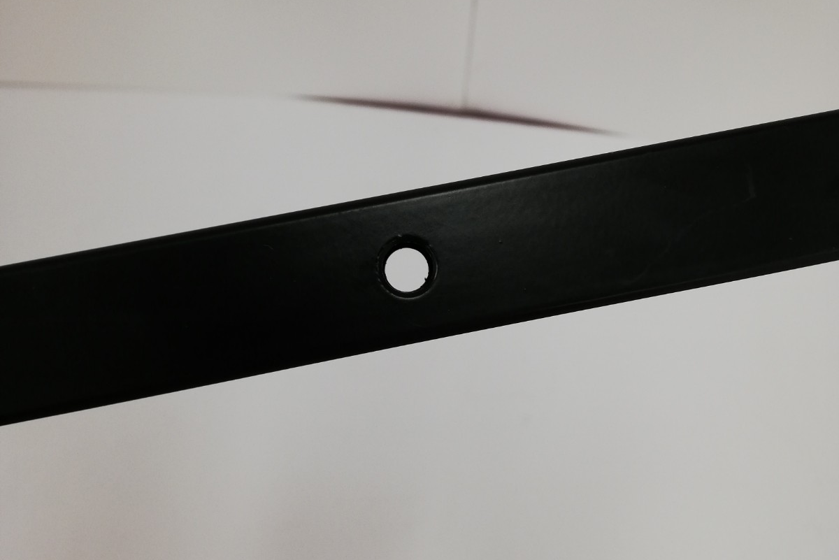 不明 / 照明スタンド T字バー