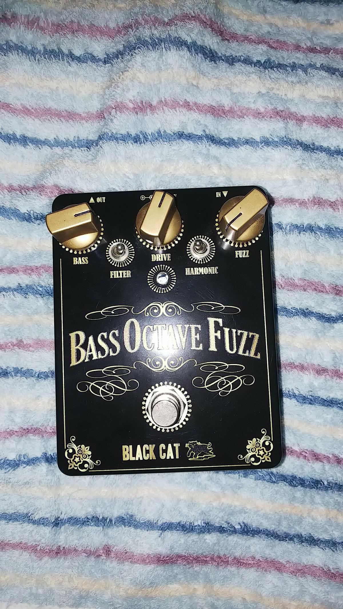 BLACK CAT (ブラックキャット) / Bass Octave Fuzz