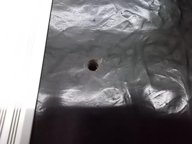 ARMOR (アルモア) / ARMOR A2U 底面に4カ所穴あり C0113