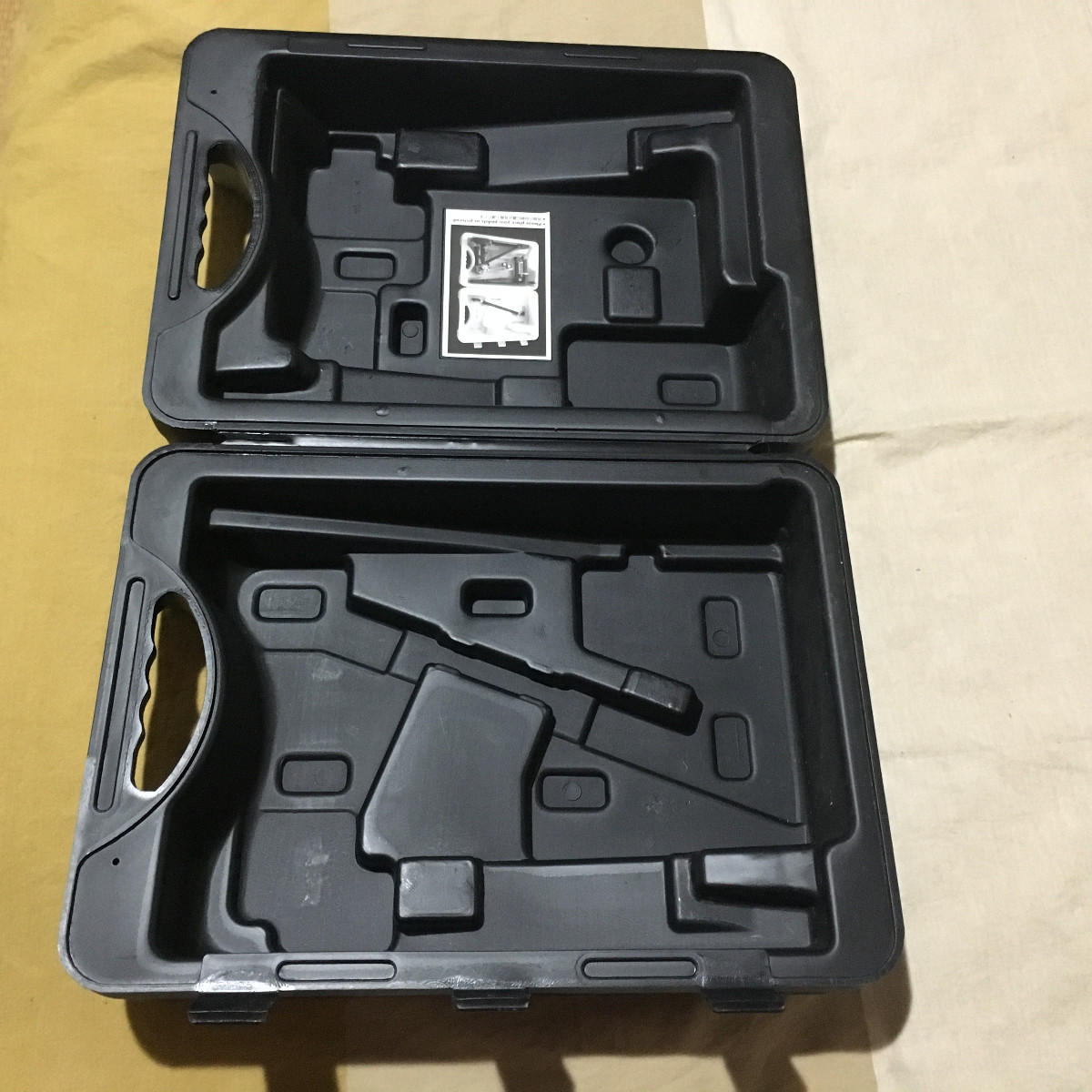 TAMA (タマ) / 【ジャンク】TAMA Iron Cobra 樹脂製ペダルケース ヒンジ部裂けアリ