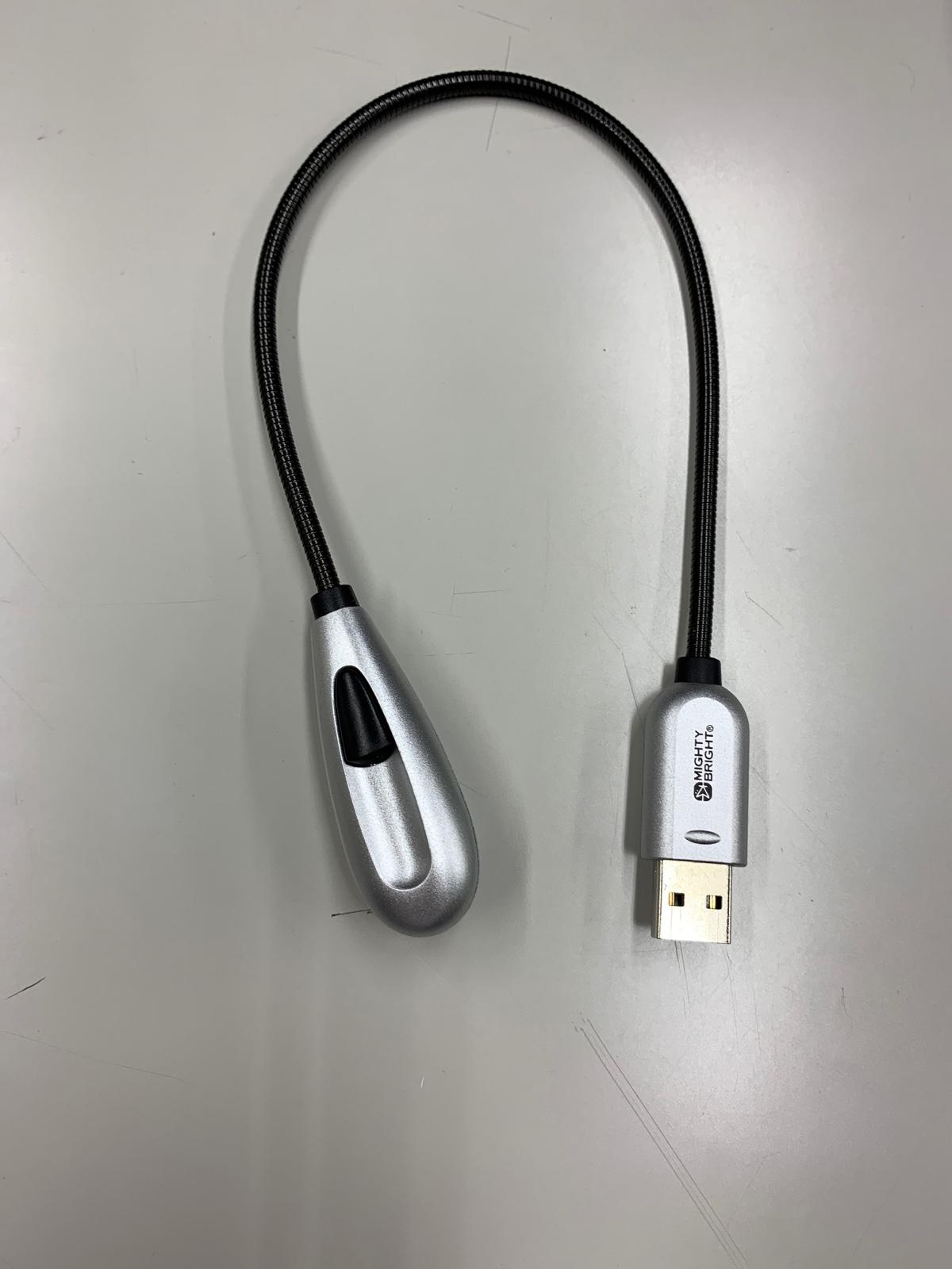 K&M (ケーアンドエム) / 85682 USBライト C0396