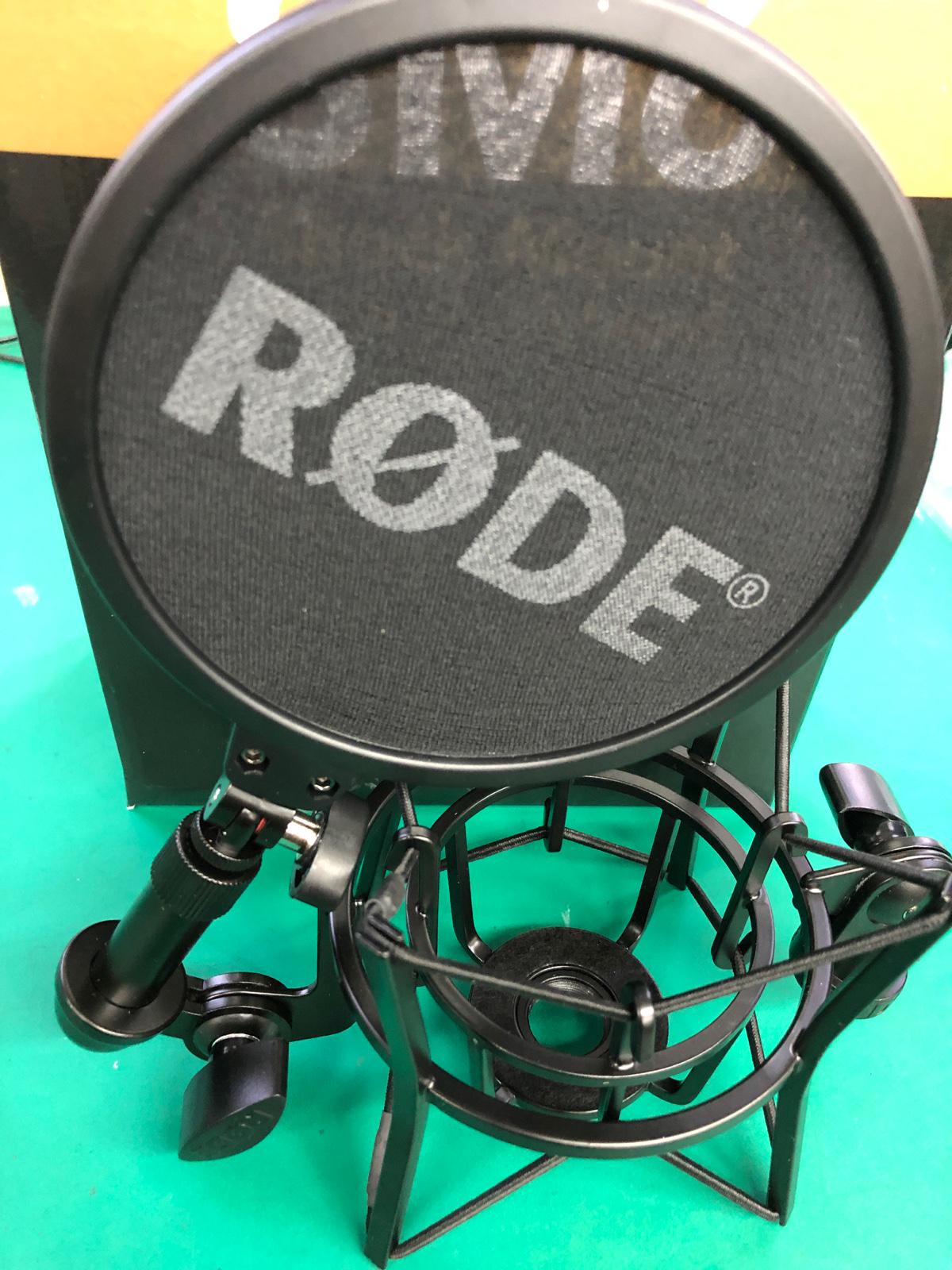 RODE (ロード) / SM6 サスペンションホルダー B0215