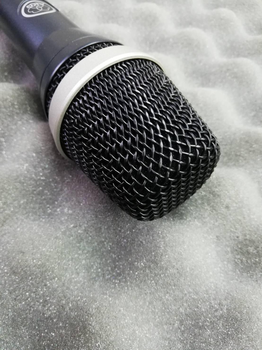 AKG D5 ダイナミックマイク ボーカル用 新品未使用品 2024 AKG D5