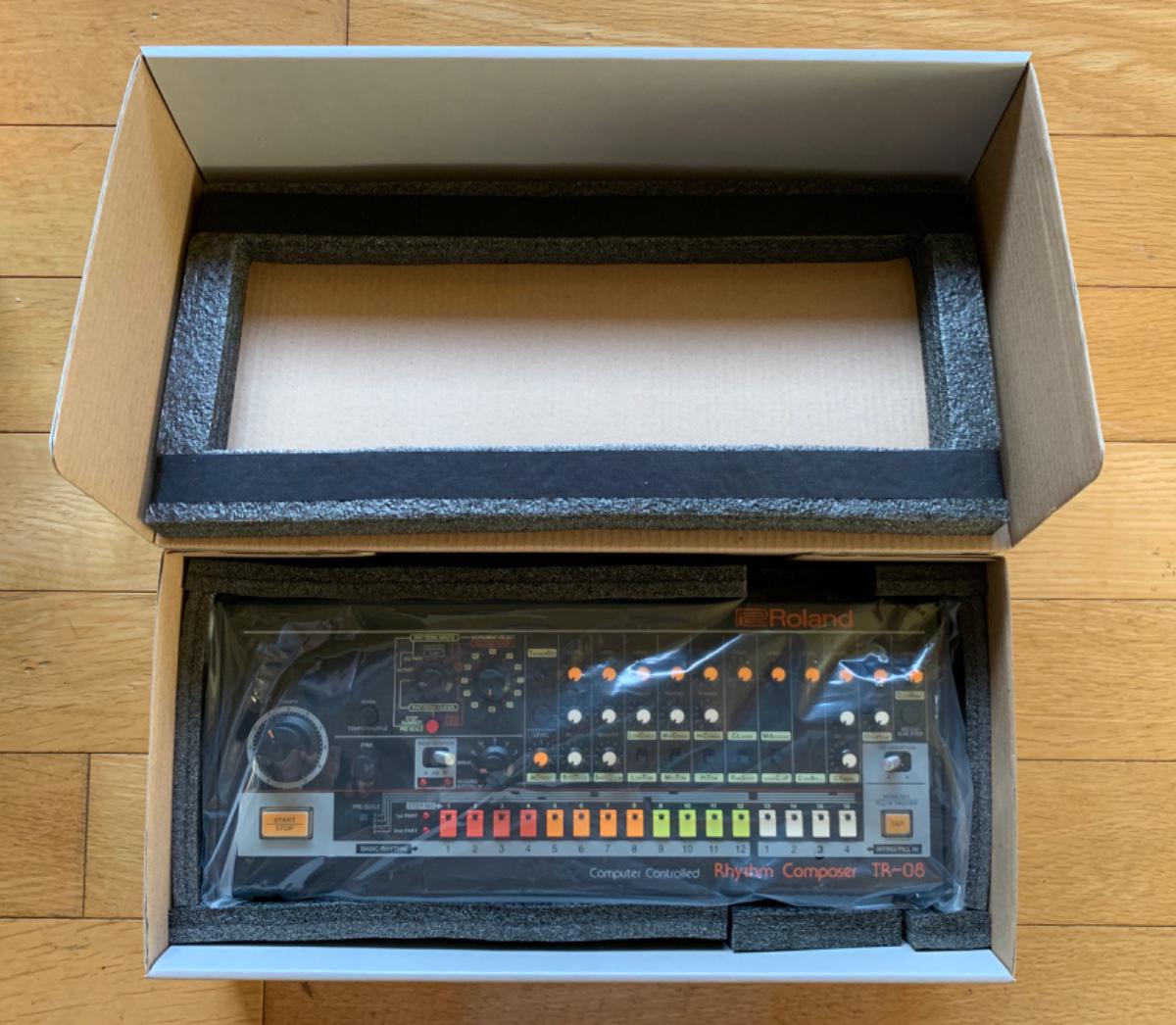 ROLAND (ローランド) / TR-08