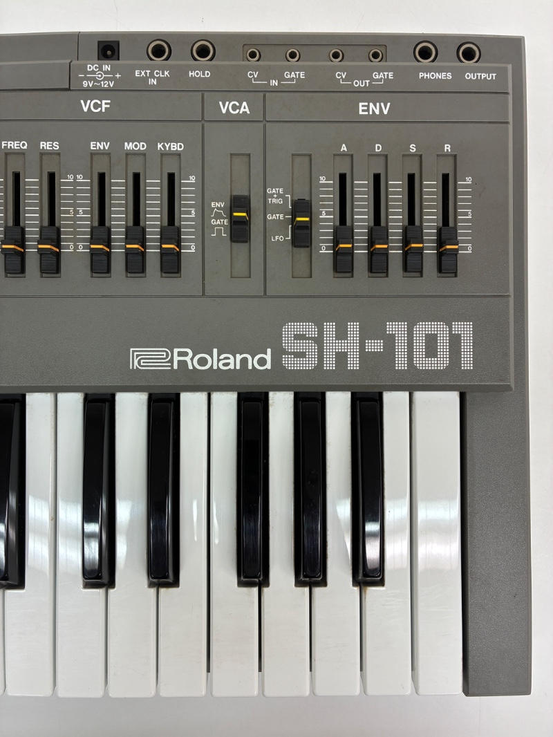 ROLAND (ローランド) / SH-101 アナログシンセサイザー E152
