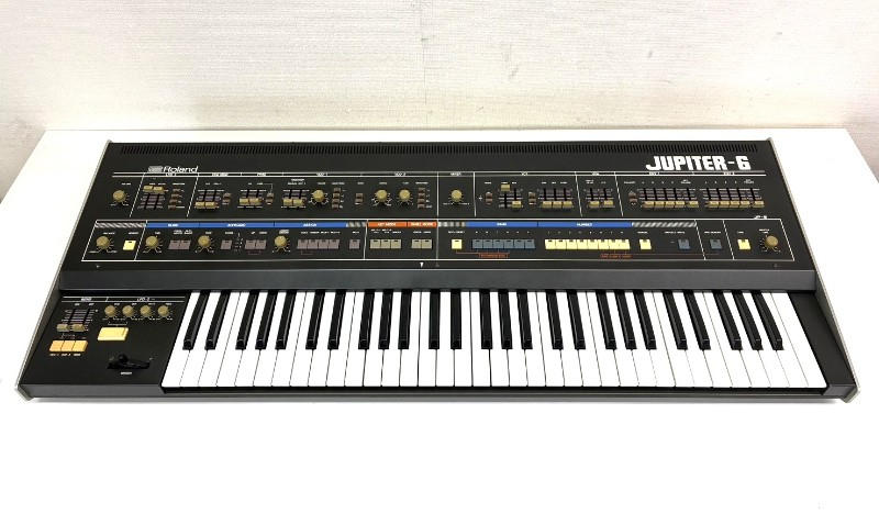 ROLAND (ローランド) / Jupiter-6 アナログシンセサイザー