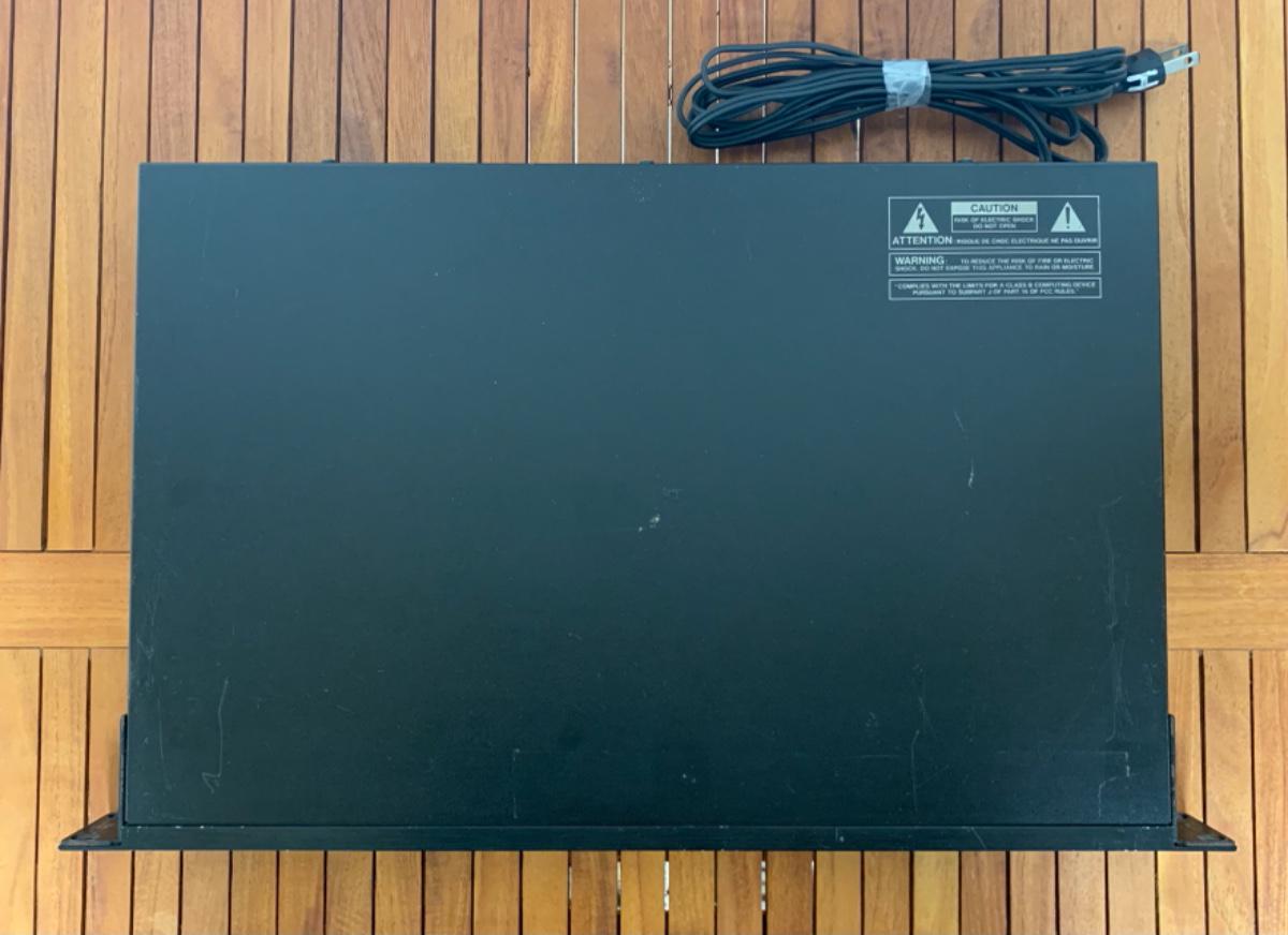 ROLAND (ローランド) / A-880 MIDIパッチベイ