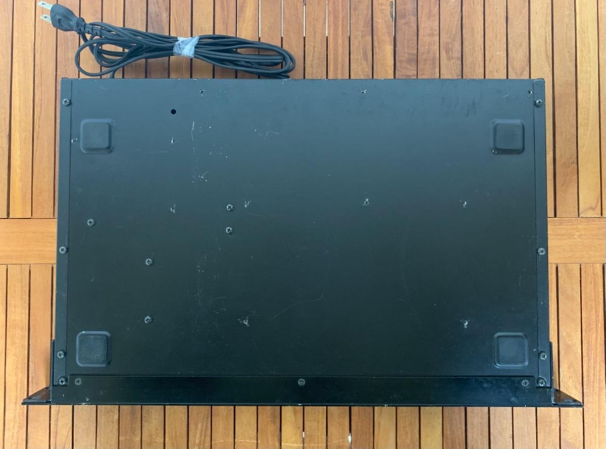 ROLAND (ローランド) / A-880 MIDIパッチベイ