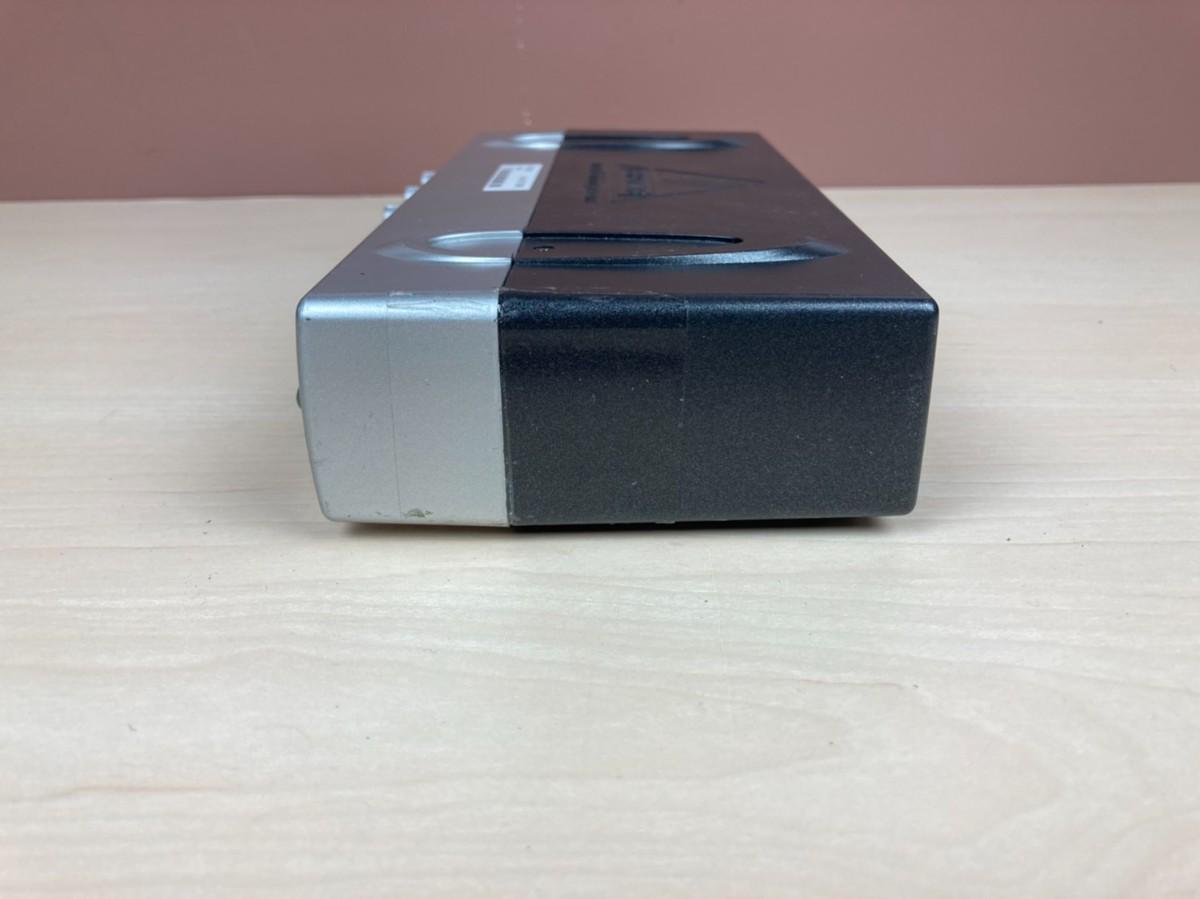 BEHRINGER (ベリンガー) / カラオケマシン・プリアンプ COM800