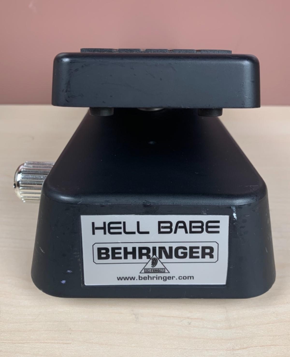 BEHRINGER (ベリンガー) / HB01 Hellbabe ワウペダル 訳有り