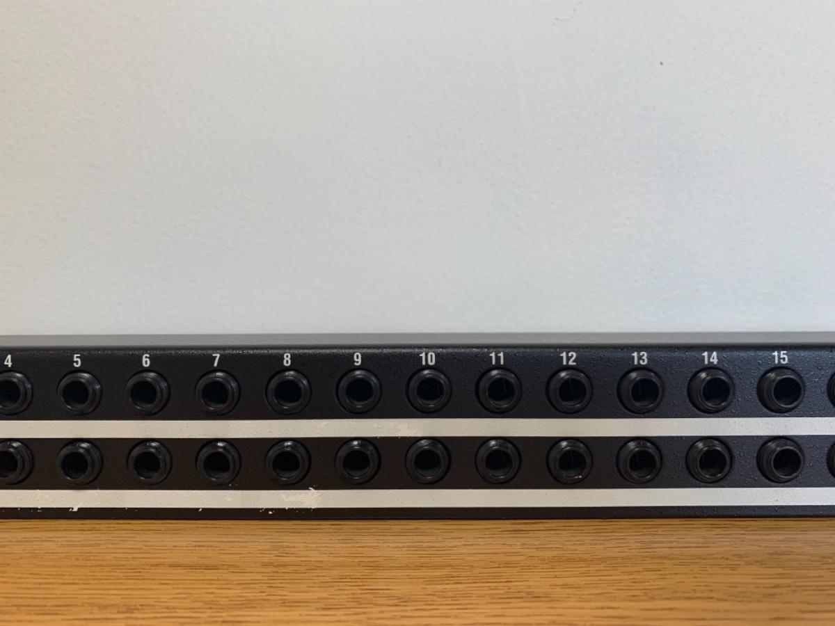 DBX / PB-48 パッチベイ 1/4 S0130