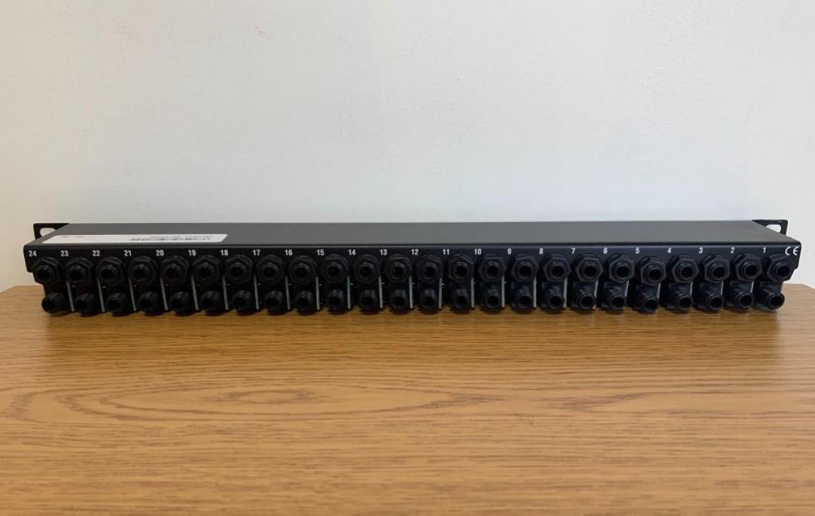 DBX / PB-48 パッチベイ 1/4 S0130