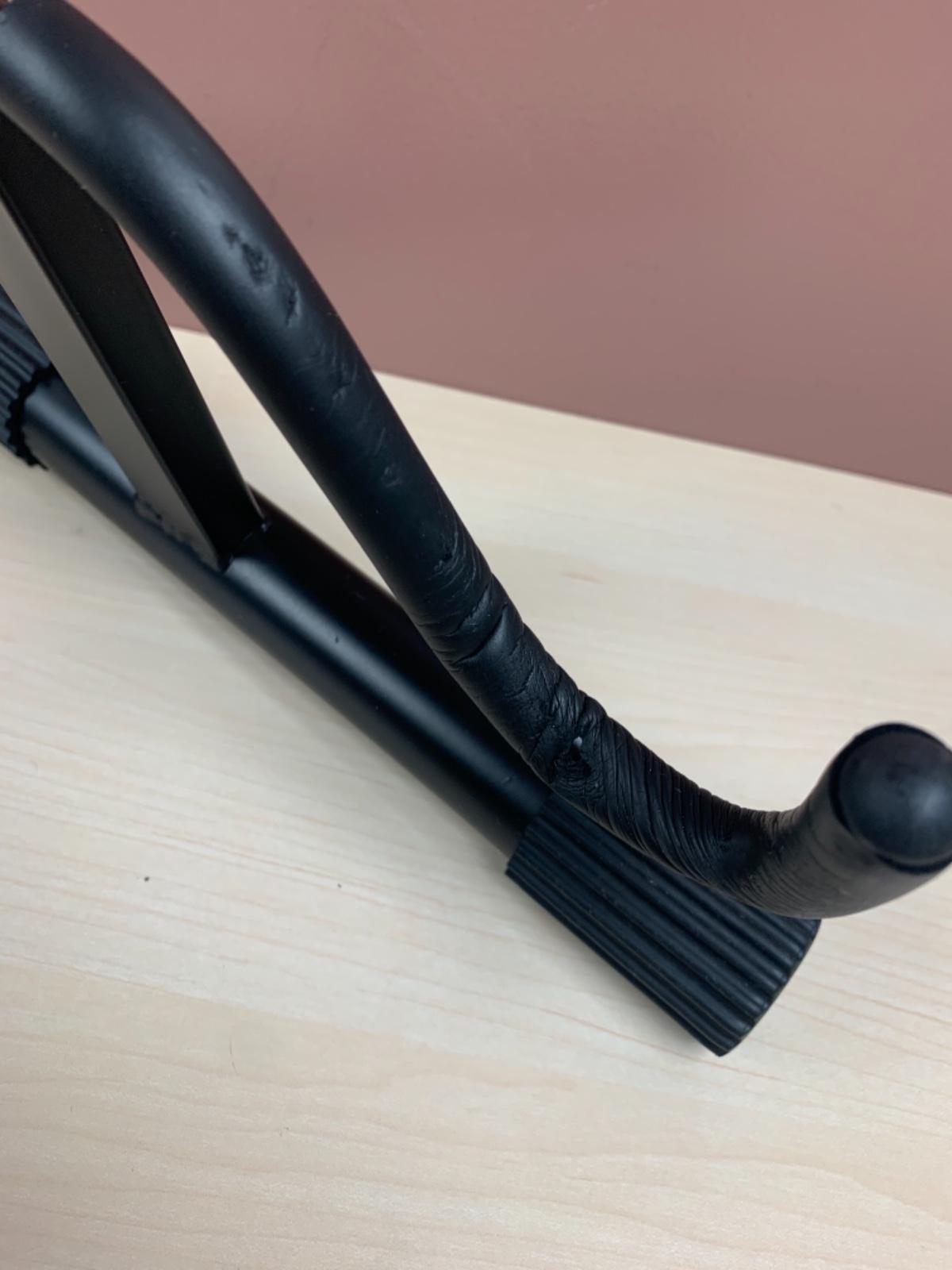 PLAYTECH(旧ZENN) (プレイテックゼン) / GSE BLACK ギタースタンド S0150