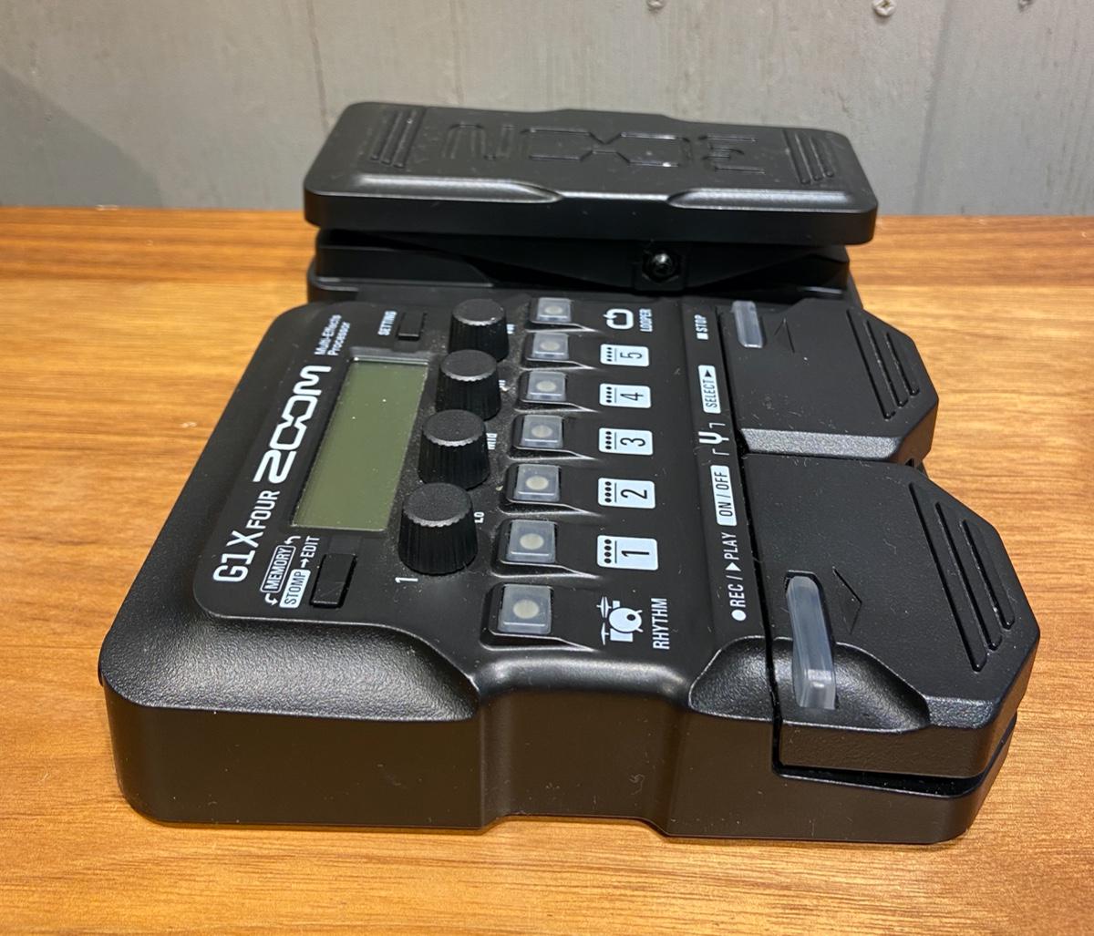 ZOOM / ZOOM / G1X FOUR