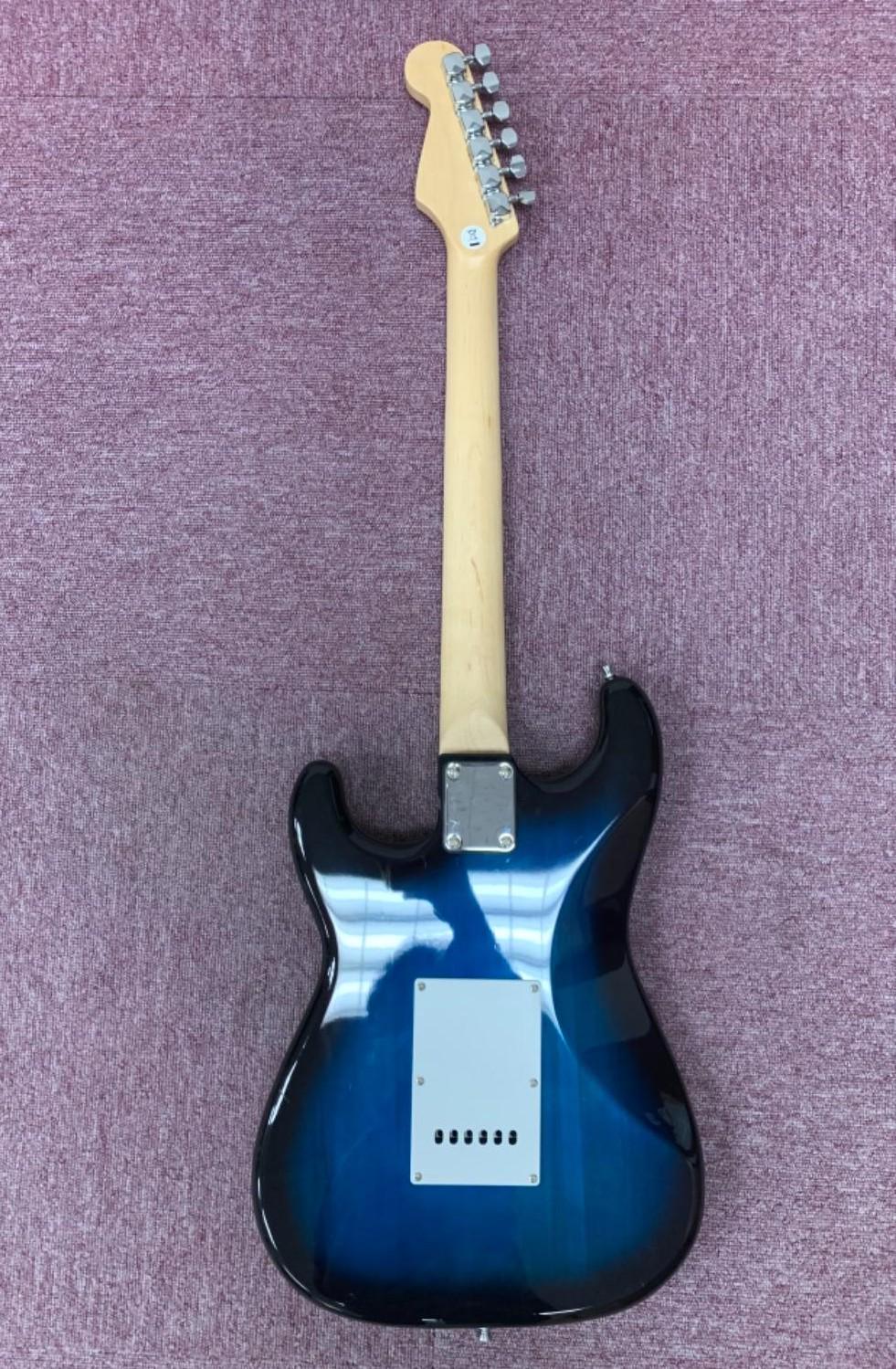 PLAYTECH (プレイテック) / ST250 Rose Blueburst エレキギター A0522