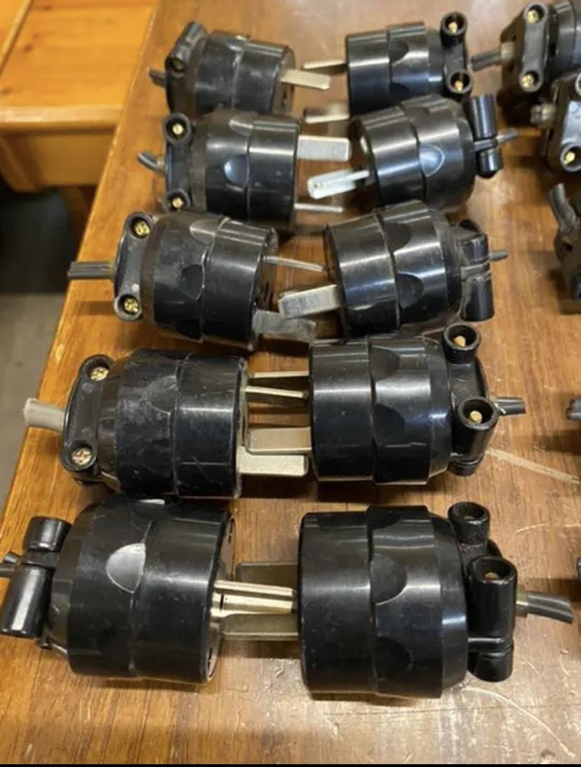 MEIKOSHA (メイコウシャ) / MP2561 T型コネクタ(プラグ)