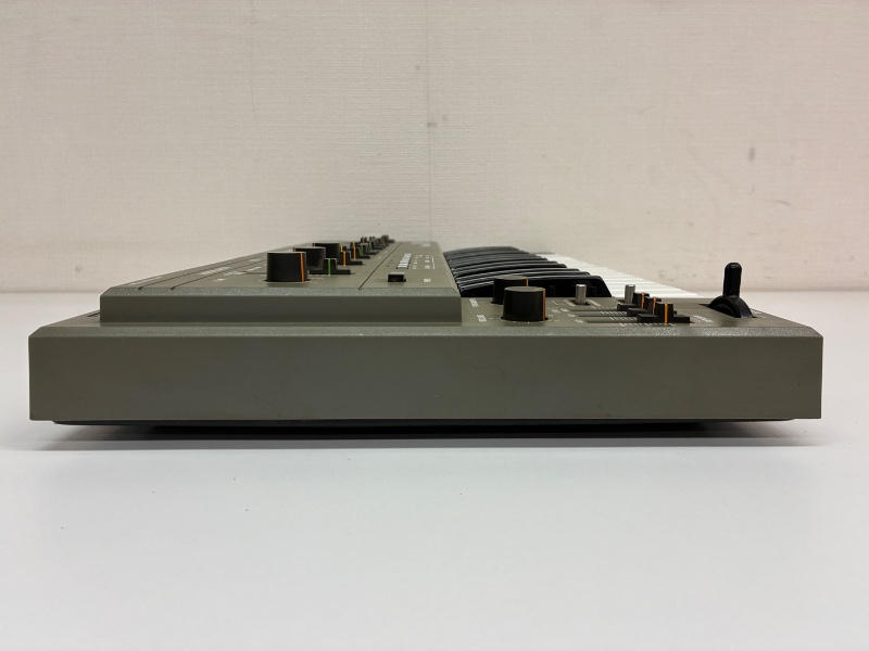 ROLAND (ローランド) / SH-101 アナログシンセサイザー E175