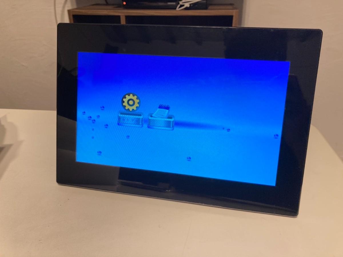 簡易的なデジタルサイネージなどに / デジタルフォトフレーム