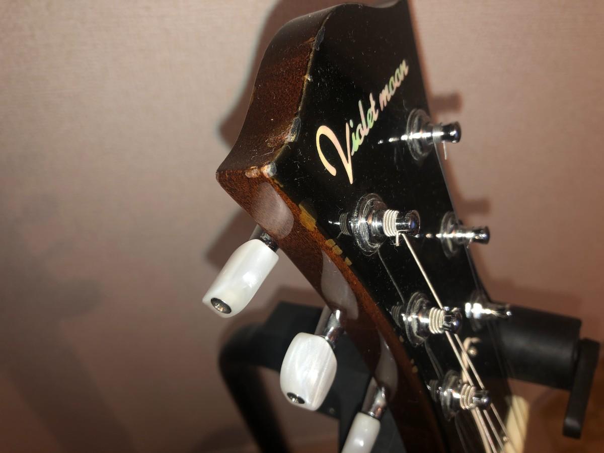 violet moon / violet moon version-r