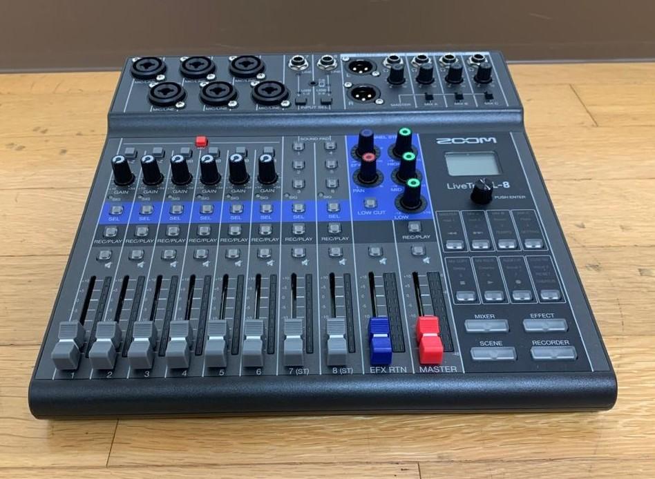 ZOOM (ズーム) / LiveTrak L-8 配信向けデジタルミキサー / レコーダー