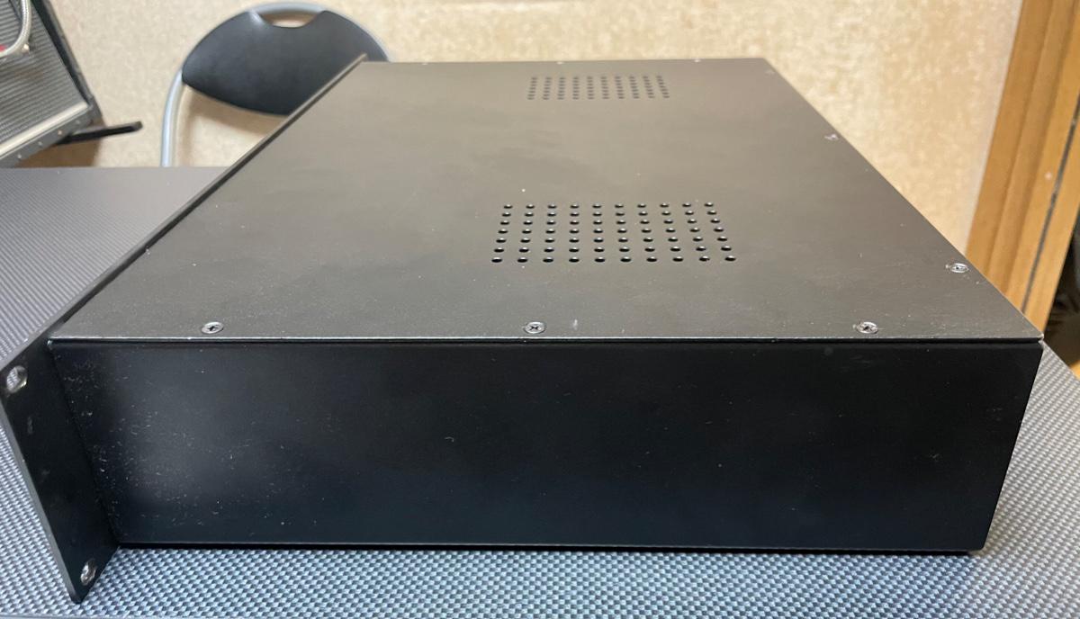 UNIVERSAL AUDIO (ユニバーサルオーディオ) / Universal Audio LA-610 Mk Ⅱ です。