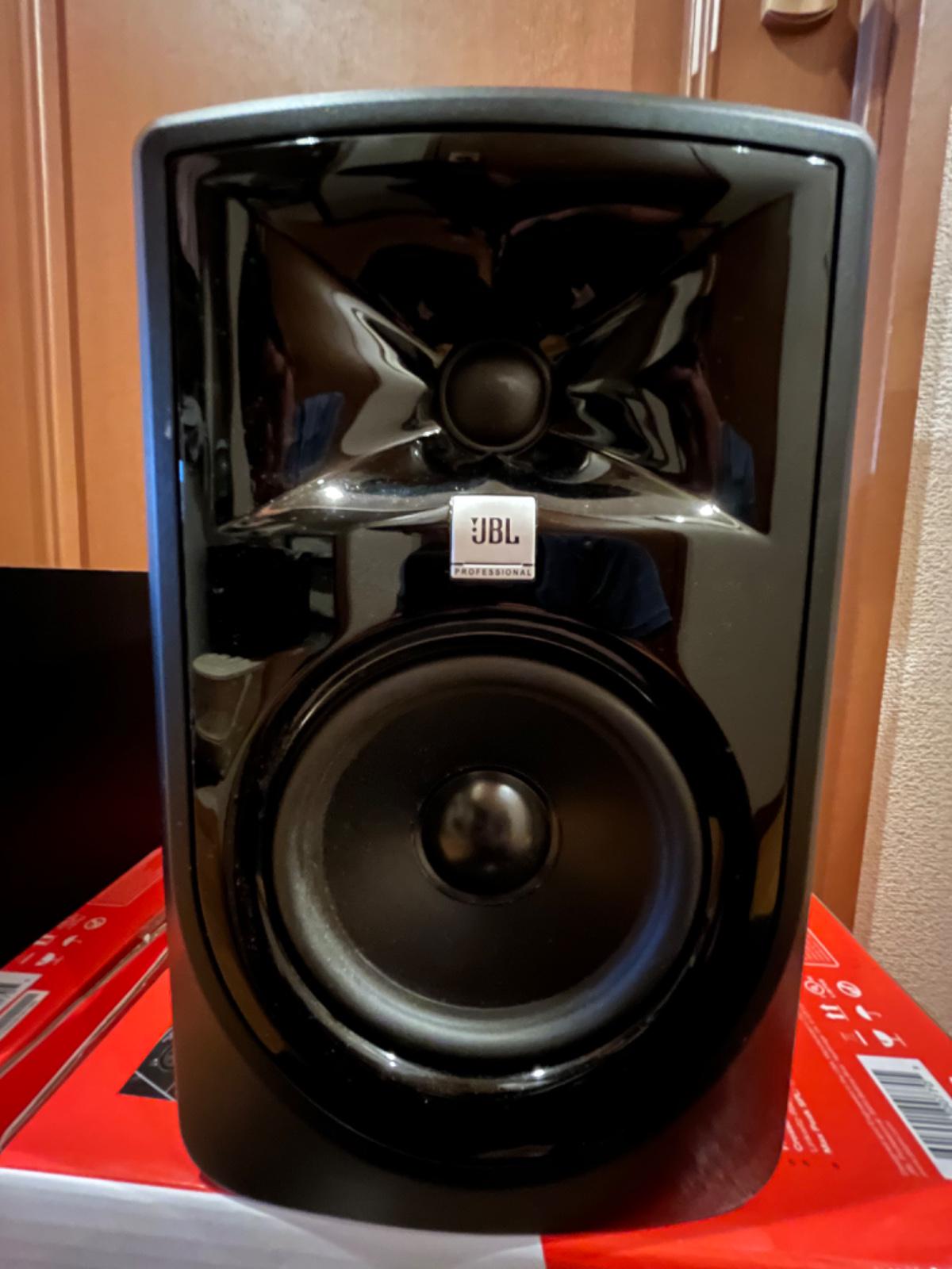 JBL / 305P MKII おすすめスタジオモニター