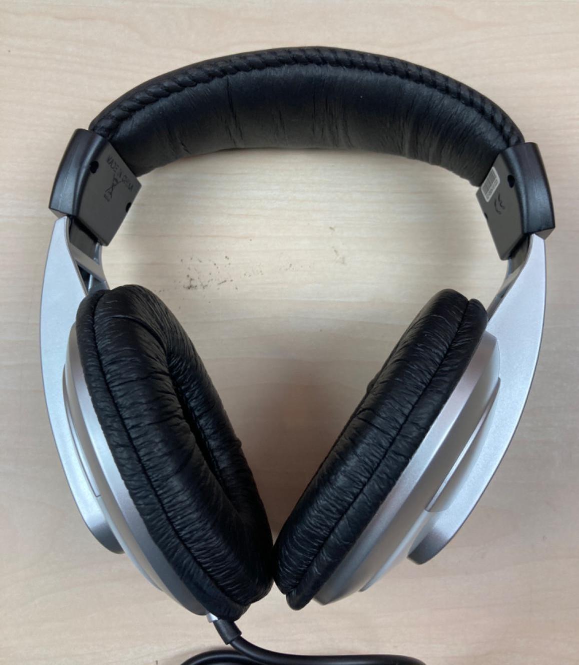 BEHRINGER (ベリンガー) / HPM1000 密閉型ヘッドホン D0389