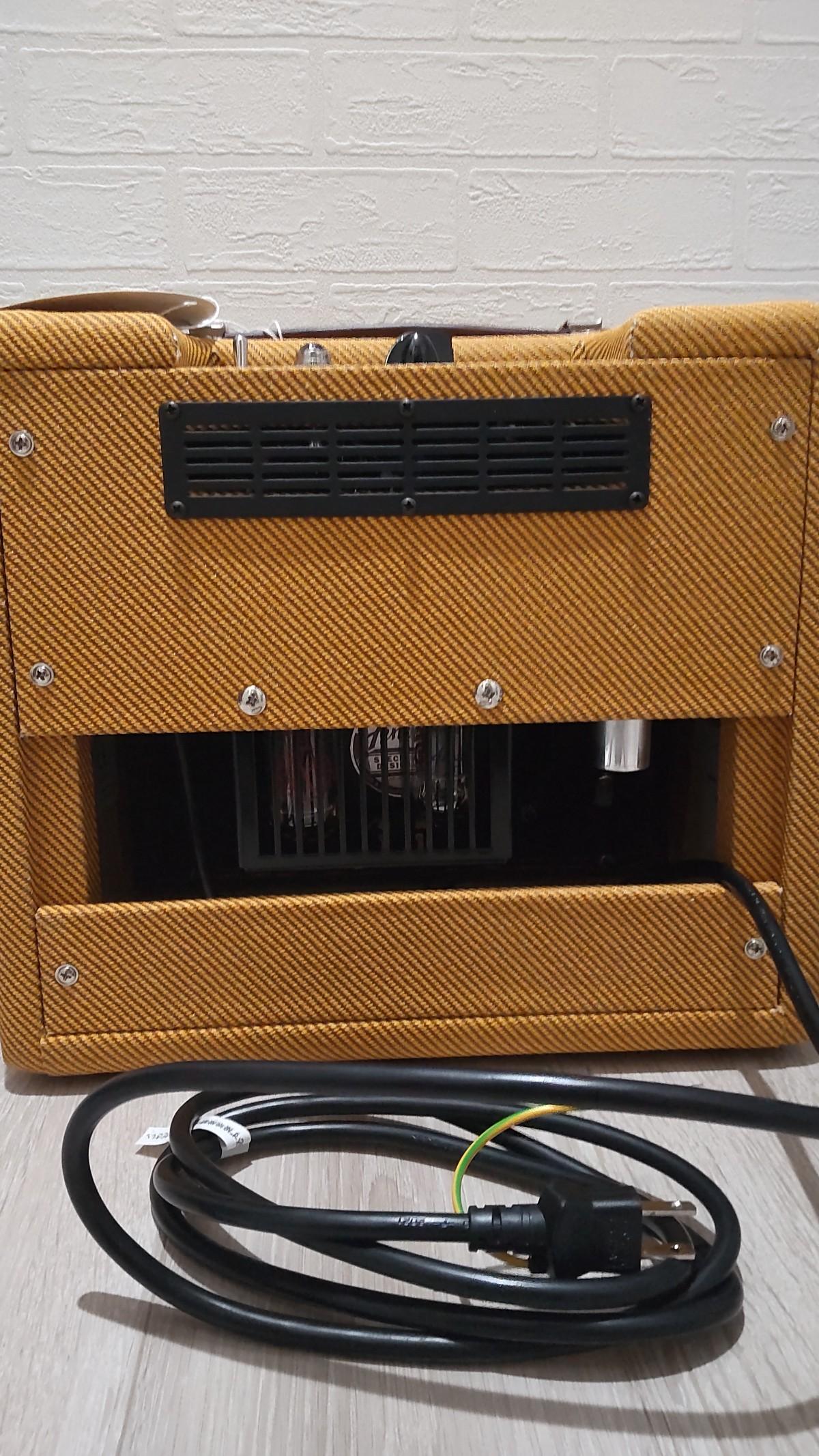 fender / fender 57 custom champ