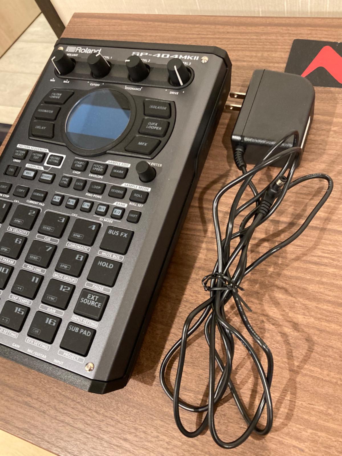 ROLAND (ローランド) / Roland SP-404MKII サンプラー