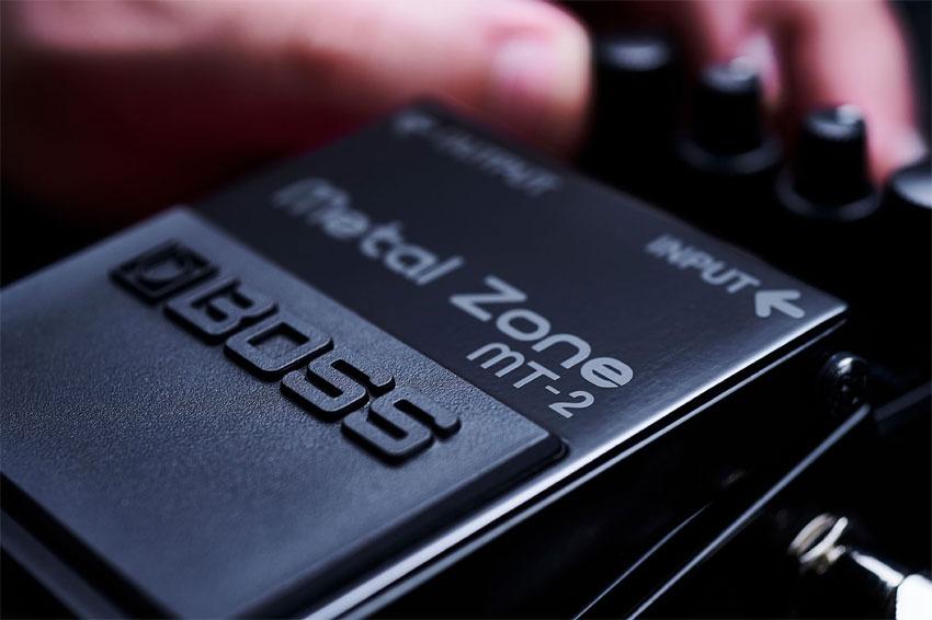 BOSS (ボス) / MT-2-3A Metal Zone 30th Anniversary (純正アダプター PSA-100S2付き)