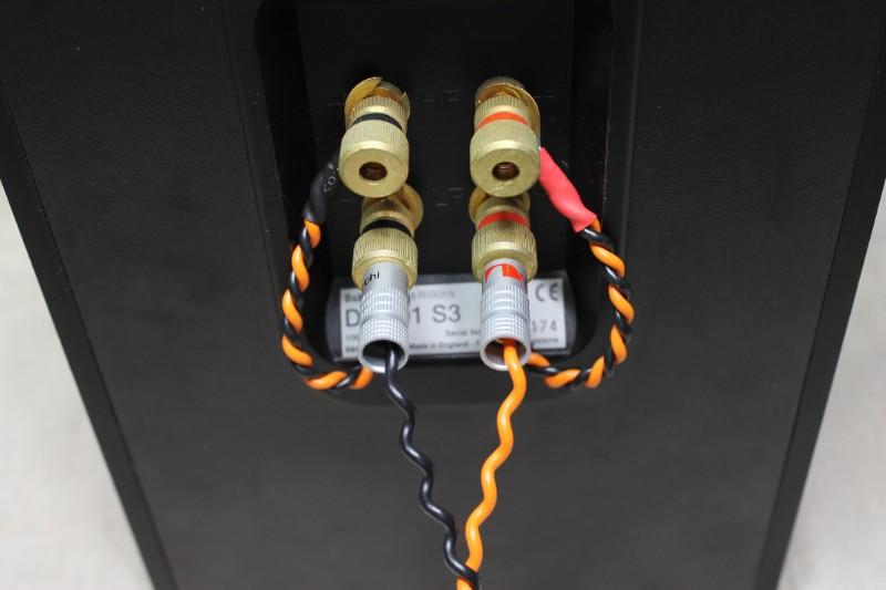 BELDENベルデン / 9497w BELDEN ベルデンジャンパーケーブル C型プラグ金メッキ16cm