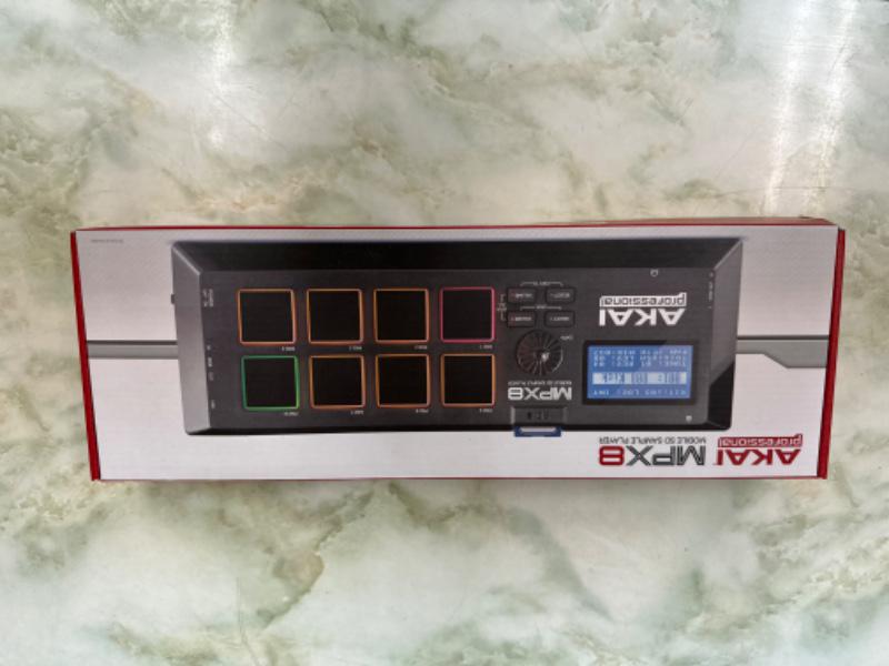 AKAI(アカイ) / MPX8 サンプル・プレーヤー