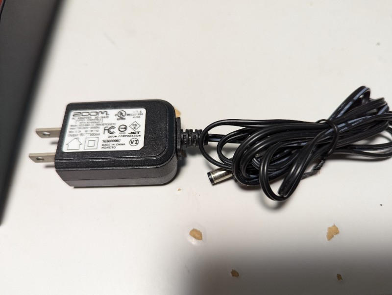 ZOOM (ズーム) / ZOOM B3n