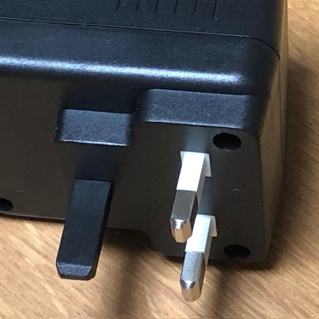 VESTAX (ベスタクス) / 専用電源アダプターDC-15UK 230V 500mA 極性センター+