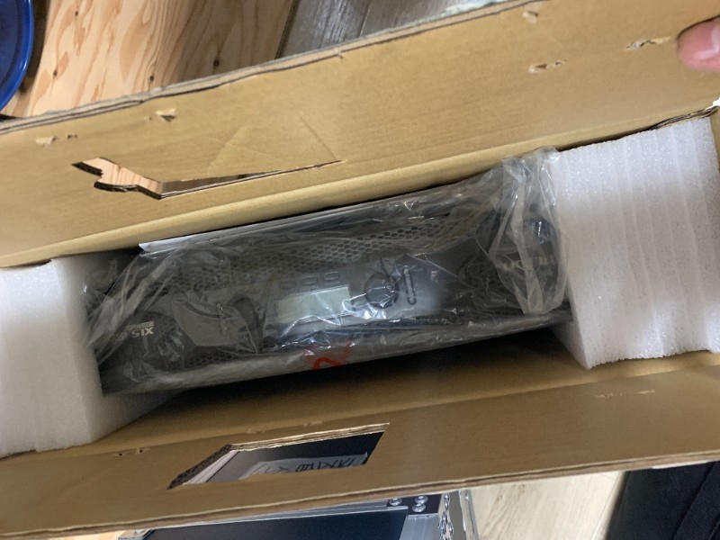 CROWN(クラウン) / XLS1502 ステレオ・パワーアンプ