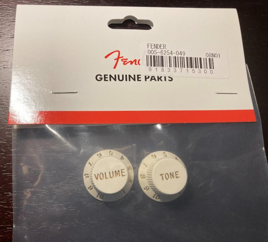 FENDER (フェンダー) / Stratocaster Knobs Parchment (※2個)