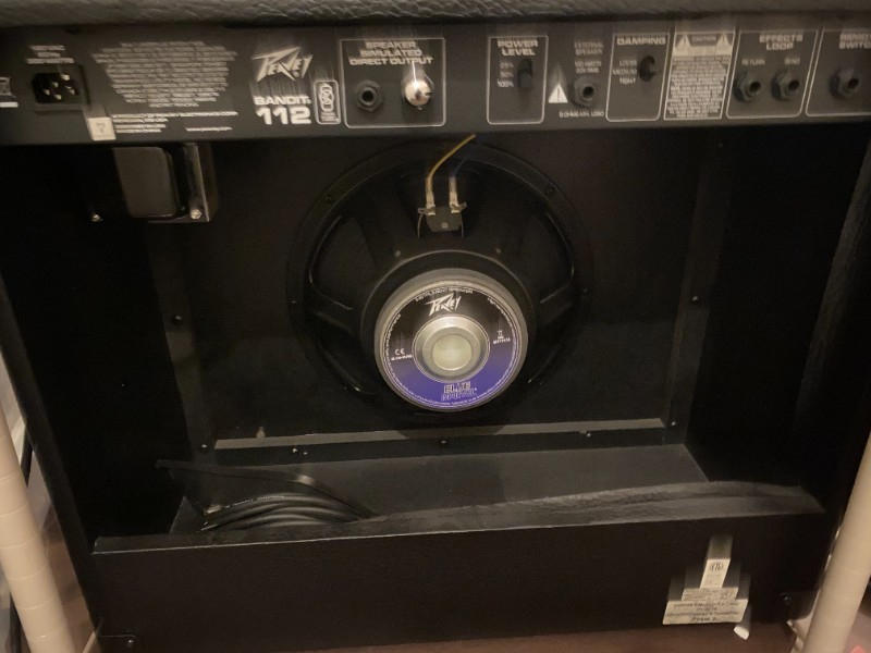 PEAVEY (ピーヴィー) / 【美品】BANDIT 112 ギターコンボアンプ