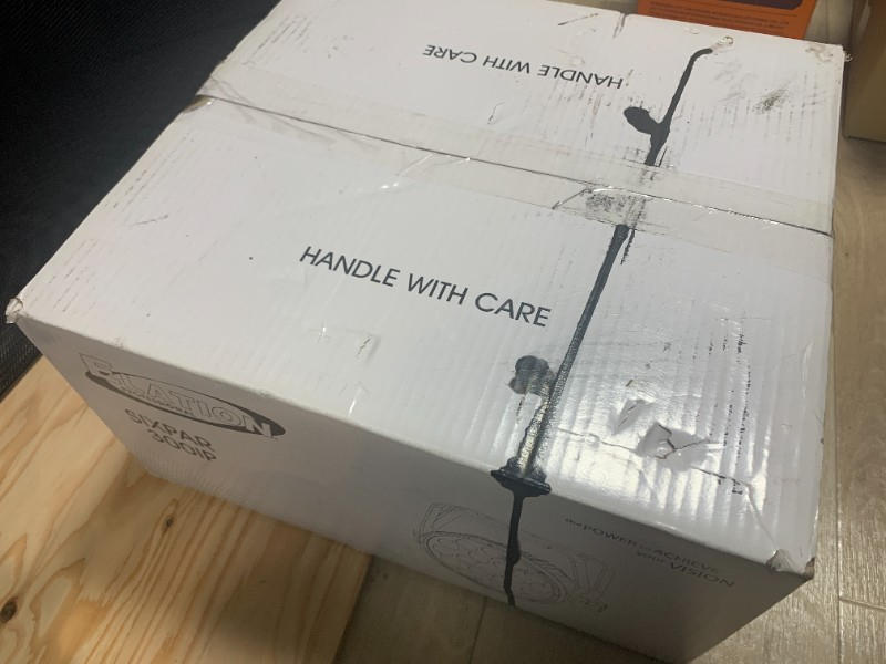 ELATION (イレーション) / SIXPAR 300IP LEDパーライト 未使用4台セット