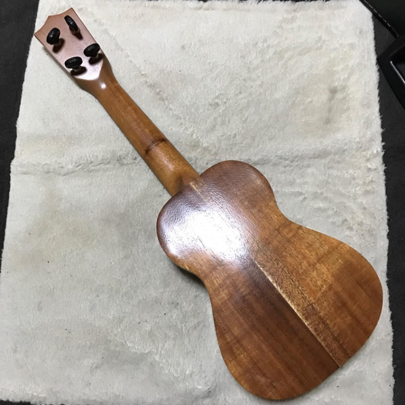 MANA / 激レア MANA マナ ソプラノウクレレ Made in hawaii ハードケース付