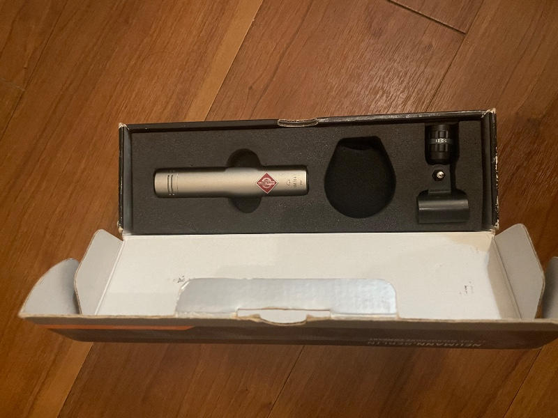 NEUMANN (ノイマン) / KM184