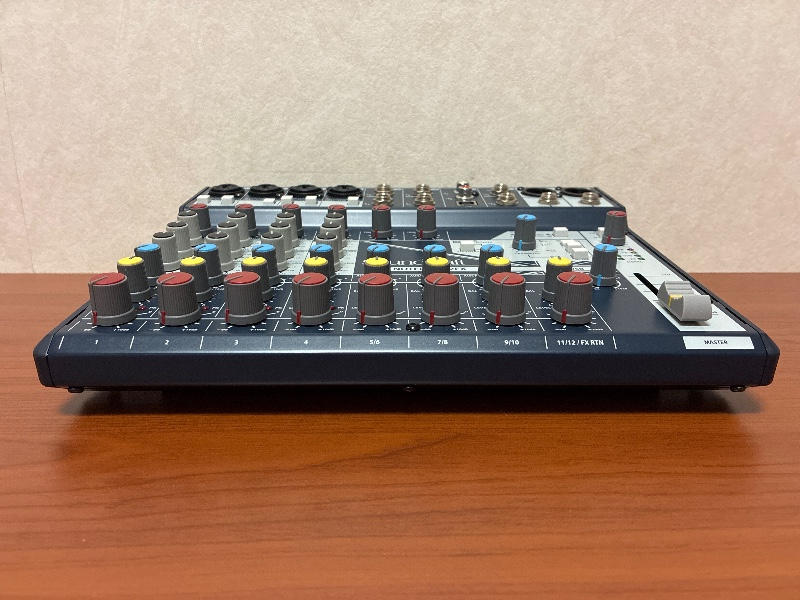 Soundcraft (サウンドクラフト) / Notepad-12FX アナログミキサー 12ch E0012