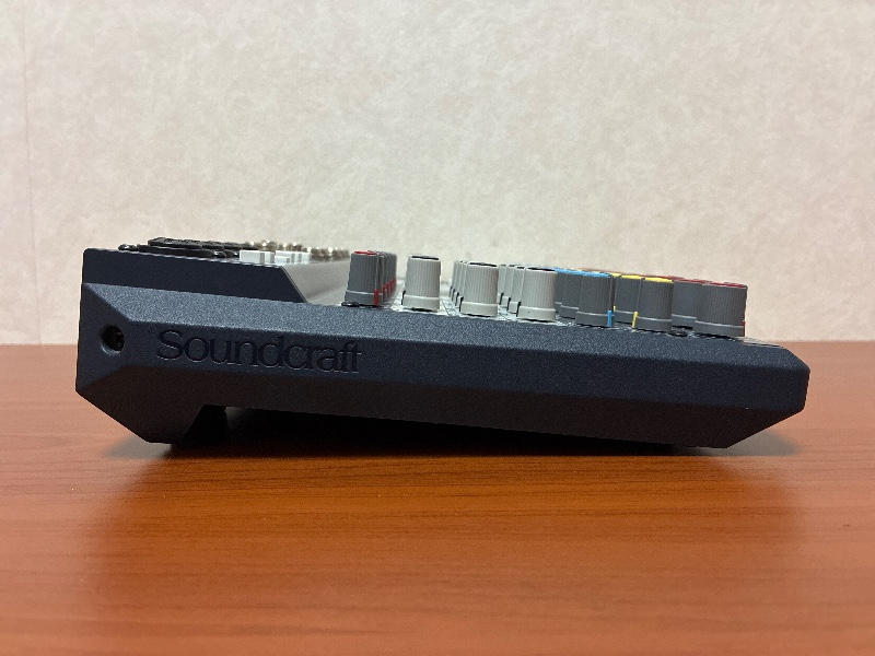 Soundcraft (サウンドクラフト) / Notepad-12FX アナログミキサー 12ch E0012