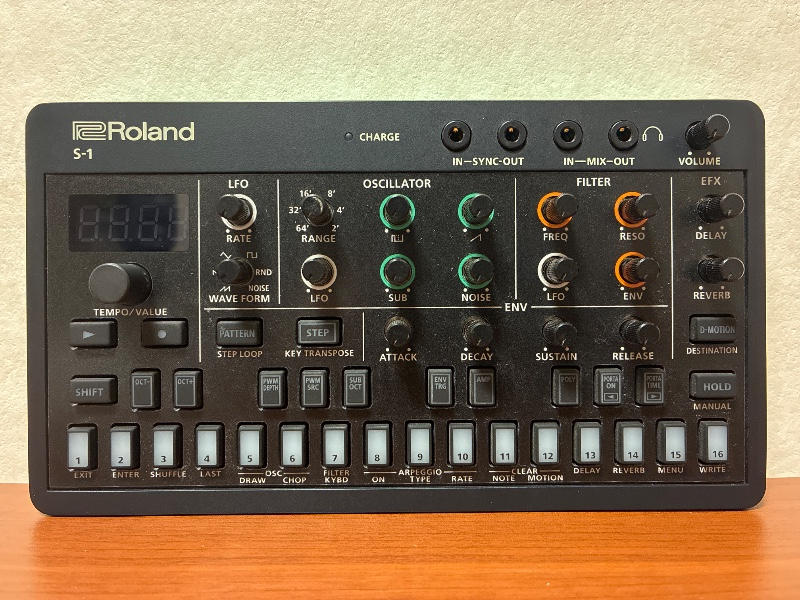 ROLAND (ローランド) / S-1 TWEAK SYNTHESIZER E0034
