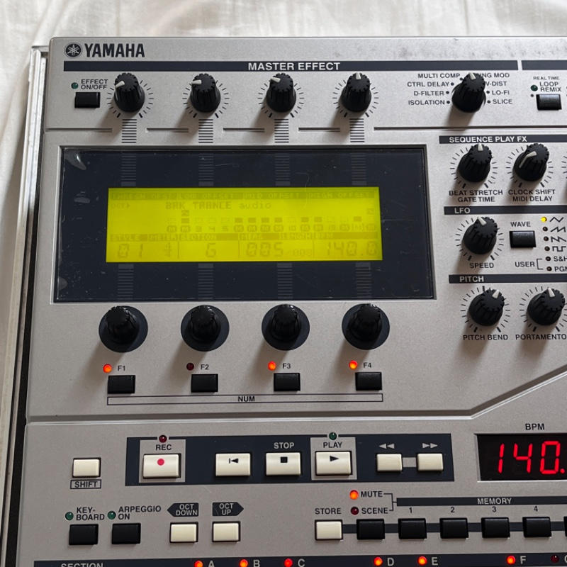 YAMAHA (ヤマハ) / RS7000 ケース付 リズムマシン