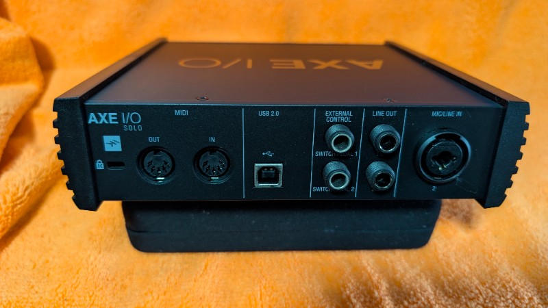 IK MULTIMEDIA (アイケーマルチメディア) / AXE I/O Solo オーディオインターフェイス