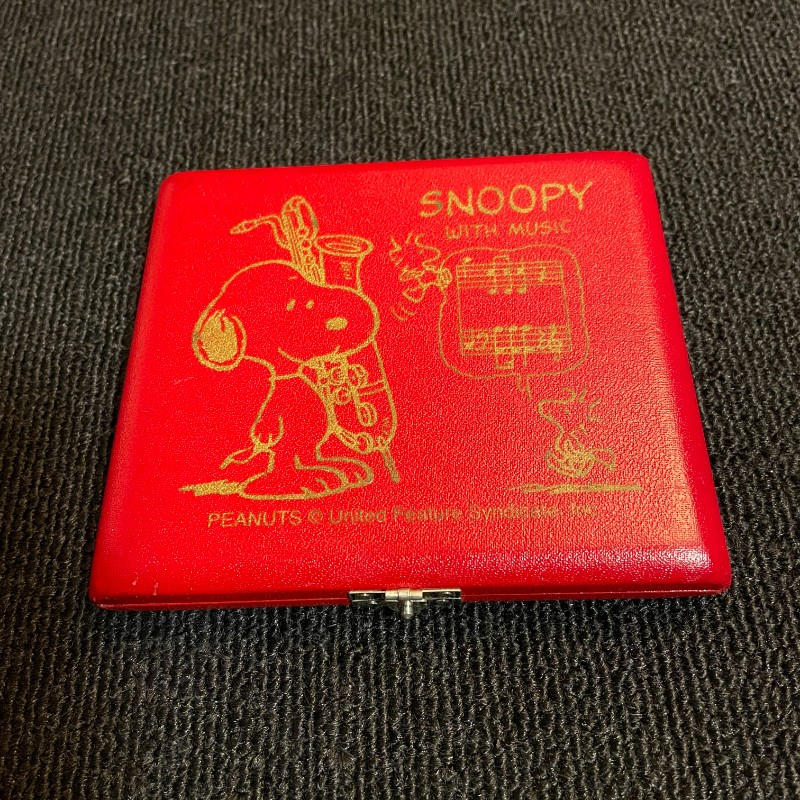 SNOOPY WITH MUSIC (スヌーピーウィズミュージック) / リードケース バリトンサックス 赤 美品 BARITONE SAX RED