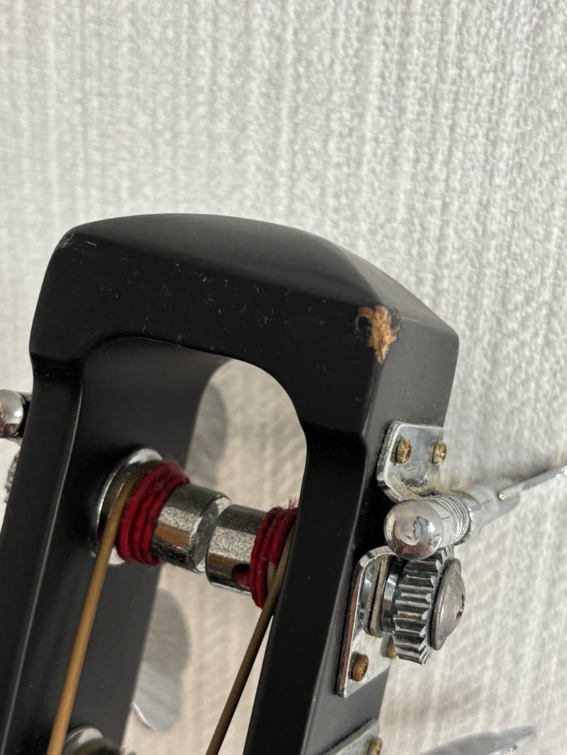 HALLSTATT / サイレントベース KYB-200