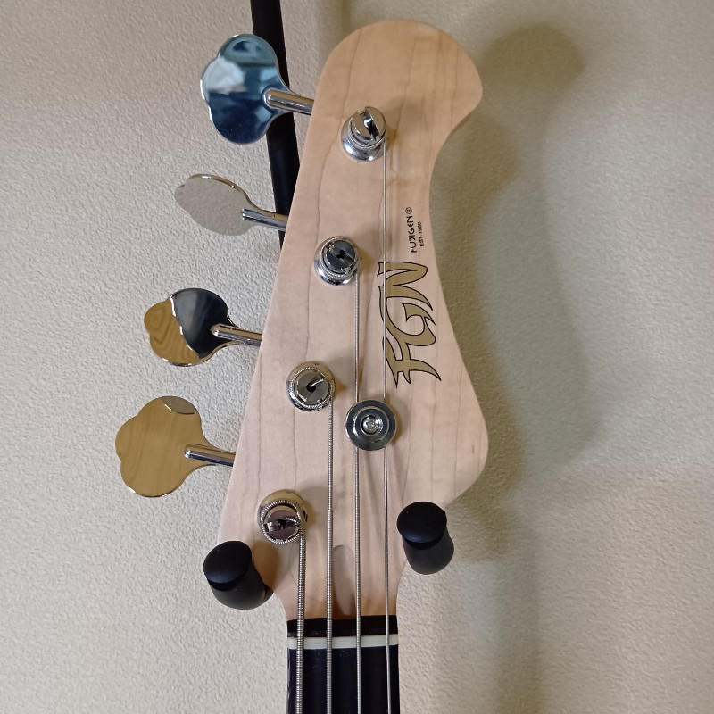 FUJIGEN (フジゲン) / 【美品】FUJIGEN BMJ-R 日本製ジャズベース べっ甲 22F 希少 アンティークホワイト×べっ甲柄ピックガード