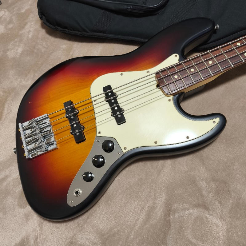 FENDER (フェンダー) / Fender BADASS 極薄 ラッカー 塗装 USA Highway One Jazz Bass 1 ジャズベース