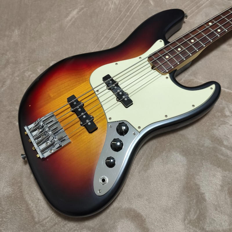 FENDER (フェンダー) / Fender BADASS 極薄 ラッカー 塗装 USA Highway One Jazz Bass 1 ジャズベース